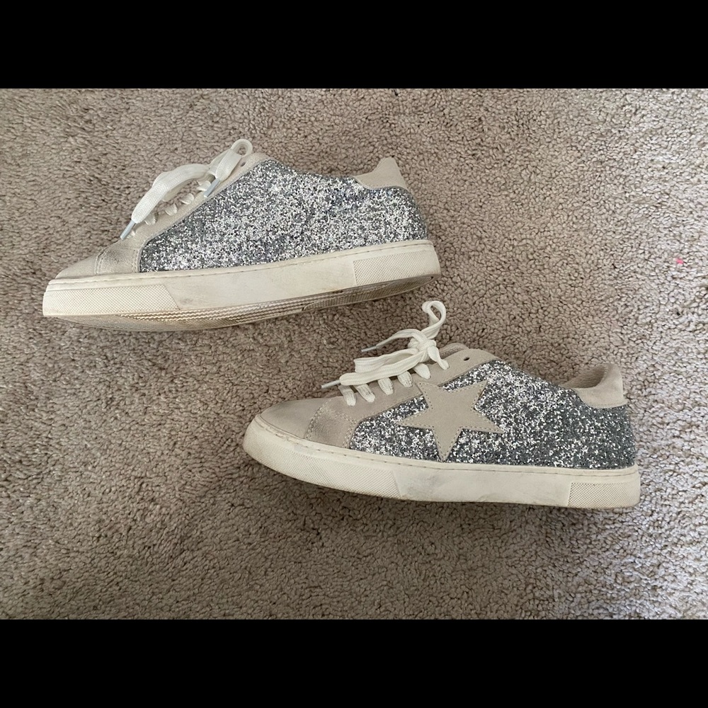 Steve Madden sneakers